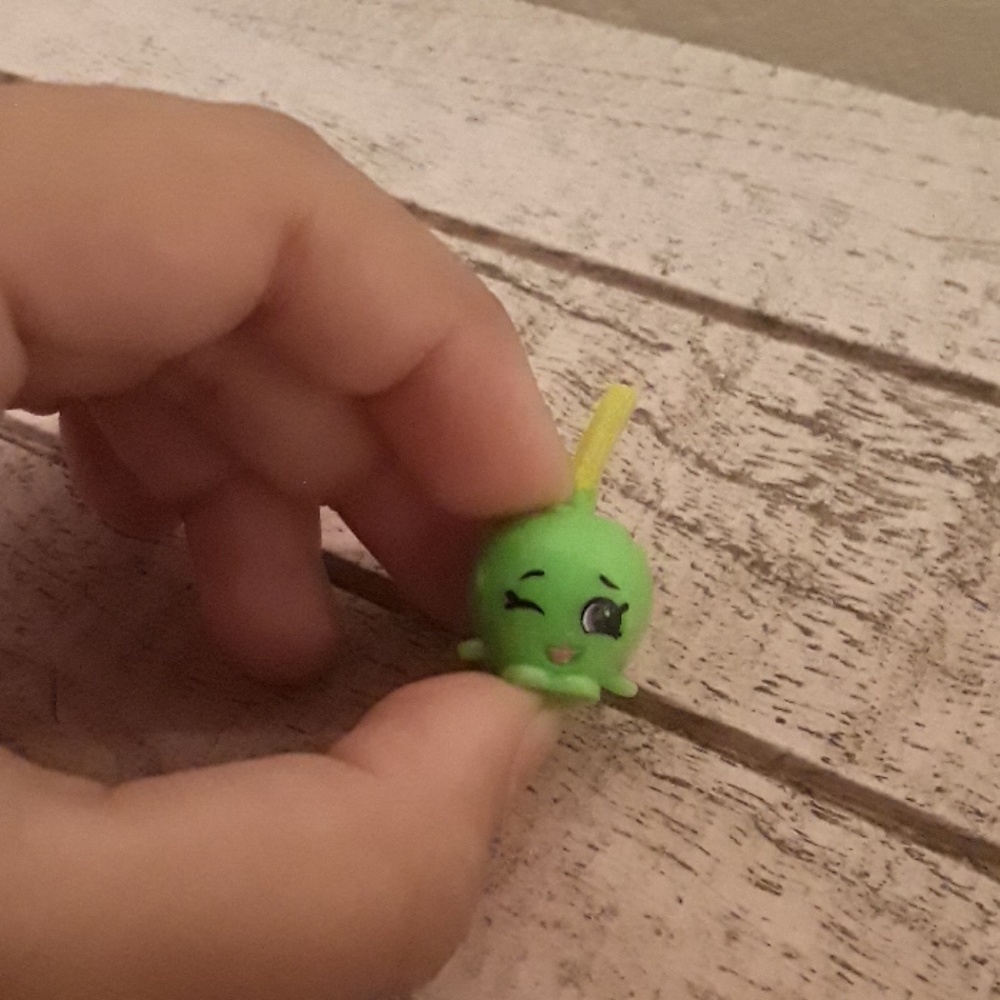 Candy apple mini shopkin